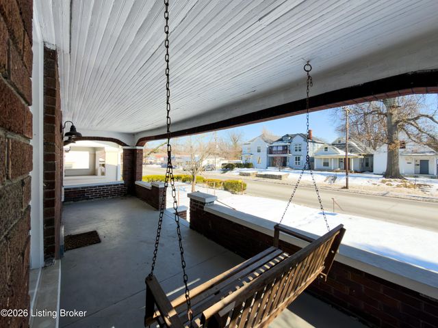 4010 S 3rd St, Louisville, KY 40214