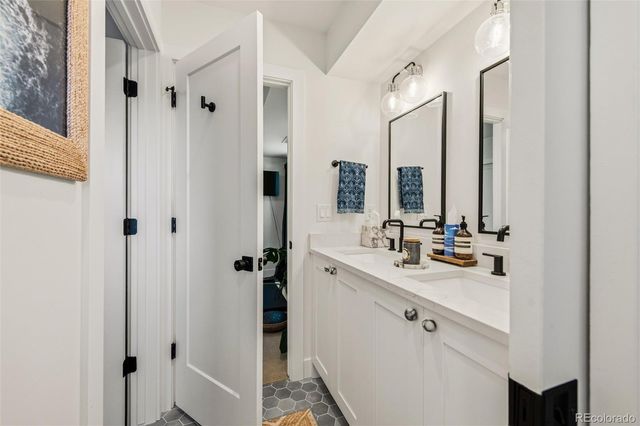 1417 Zenobia Street, Denver, CO 80204