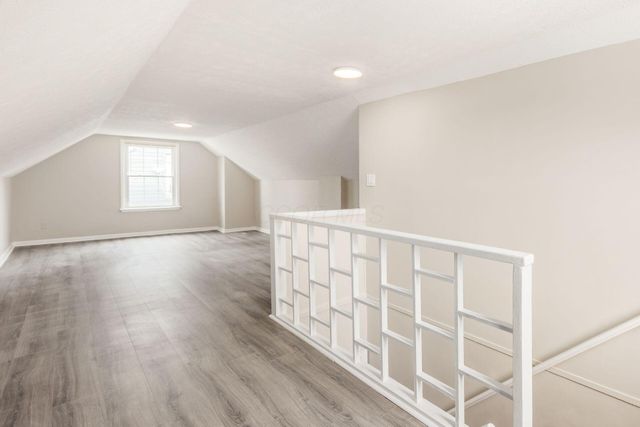 1097 Loretta Avenue, Columbus, OH 43211