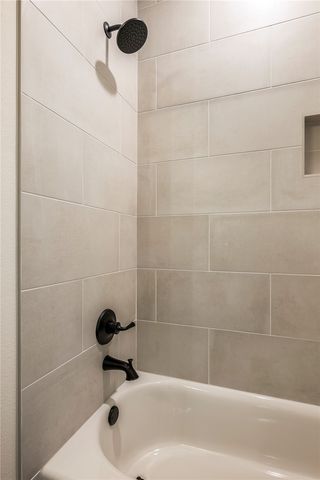 8805 W Milky Way, Bentonville, AR 72713