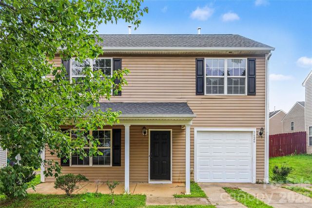 5626 Graypark Drive, Charlotte, NC 28269