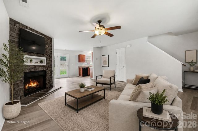 5626 Graypark Drive, Charlotte, NC 28269