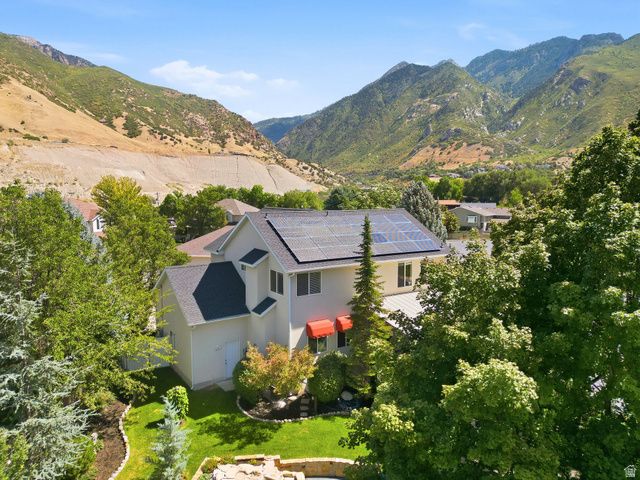 7126 S GRIFFITHS PL, Cottonwood Heights, UT 84121