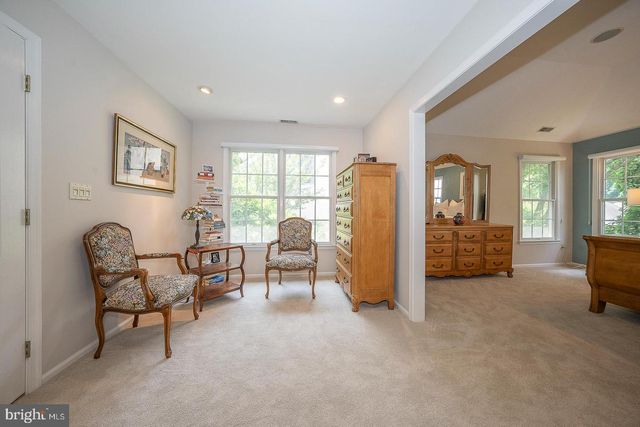 406 MERION HILL LN, Conshohocken, PA 19428