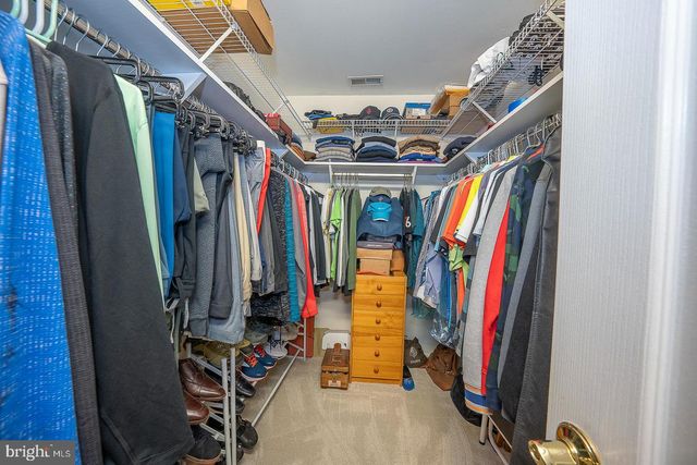 406 MERION HILL LN, Conshohocken, PA 19428