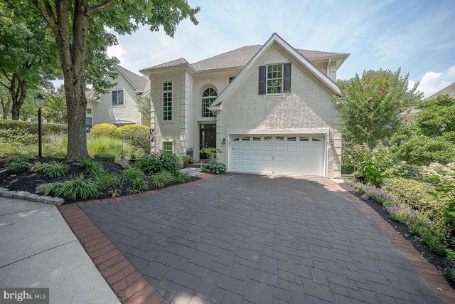 406 MERION HILL LN, Conshohocken, PA 19428