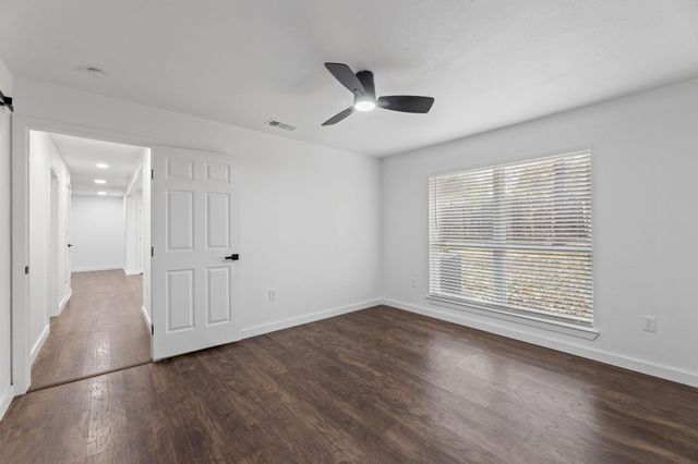 2506 Holt Road, Arlington, TX 76006