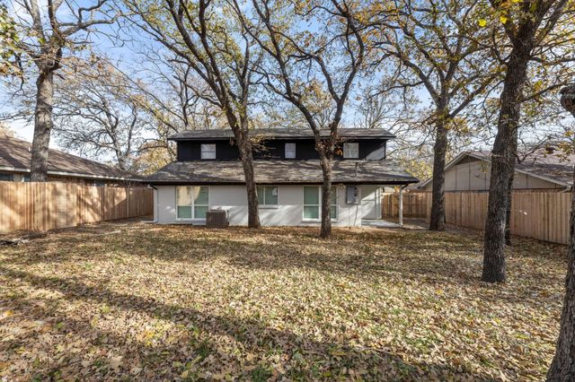 2506 Holt Road, Arlington, TX 76006