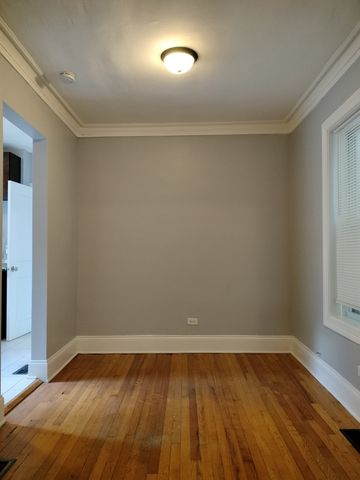 7408 S Eberhart Avenue 1R, Chicago, IL 60619