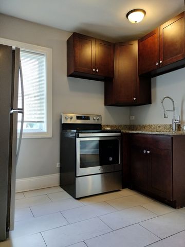 7408 S Eberhart Avenue 1R, Chicago, IL 60619