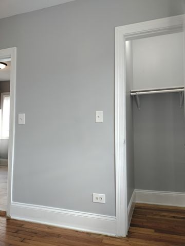 7408 S Eberhart Avenue 1R, Chicago, IL 60619