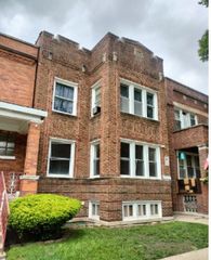 7408 S Eberhart Avenue 1R, Chicago, IL 60619