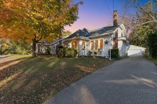 728 Montrose Avenue, Kalamazoo City, MI 49008