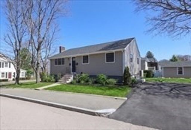 115 Bunker Hill Lane, Quincy, MA 02169
