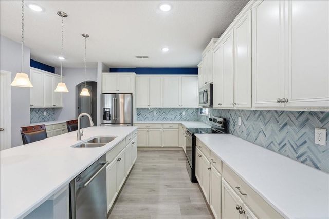 3335 PUXTON DRIVE, Orlando, FL 32824