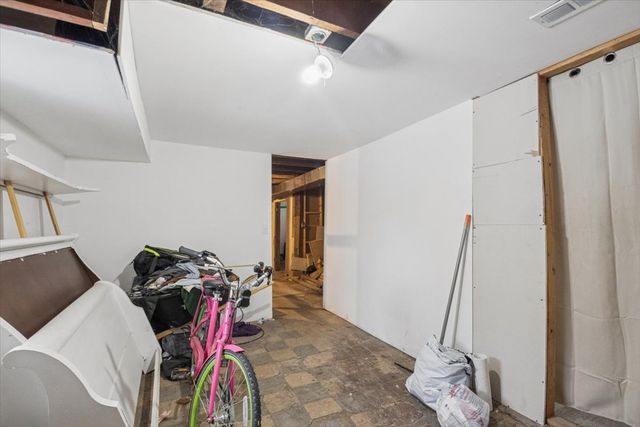 6027 S Loomis Boulevard, Chicago, IL 60636