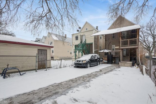 6027 S Loomis Boulevard, Chicago, IL 60636