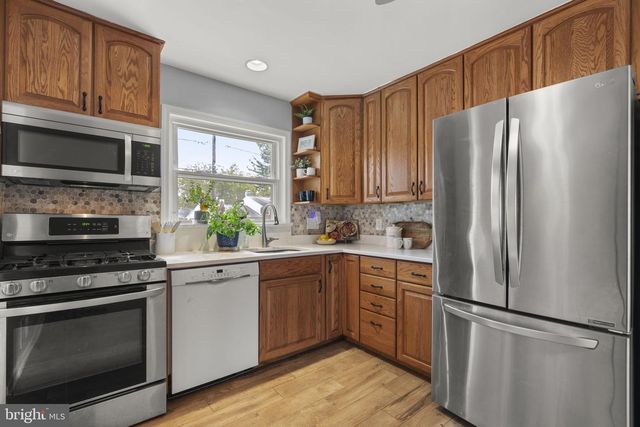 1909 TADCASTER RD, Catonsville, MD 21228