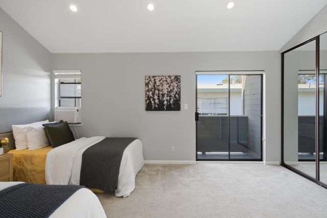 16 Lorton Avenue 3, Burlingame, CA 94010