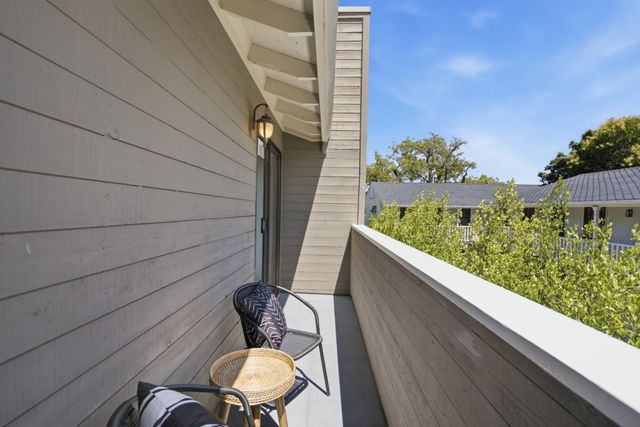 16 Lorton Avenue 3, Burlingame, CA 94010