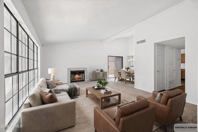 13815 S 41ST Way, Phoenix, AZ 85044