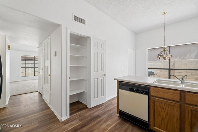 13815 S 41ST Way, Phoenix, AZ 85044