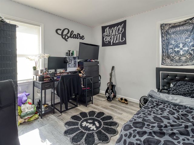 10852 Balfour Road, Detroit, MI 48224