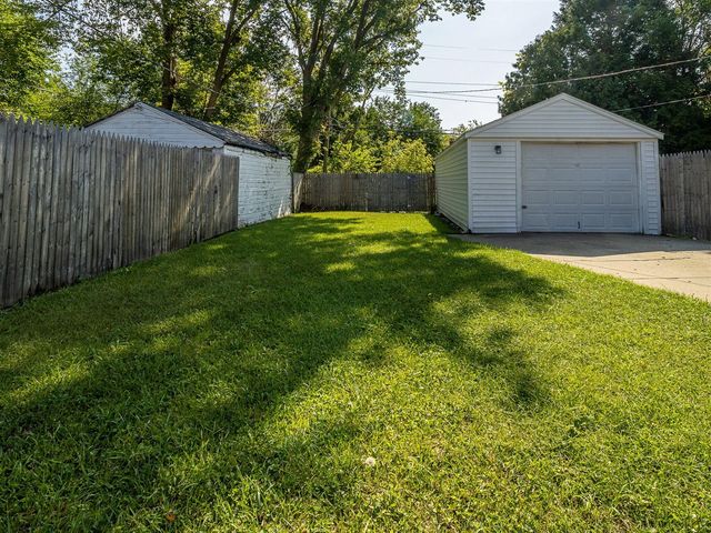 10852 Balfour Road, Detroit, MI 48224