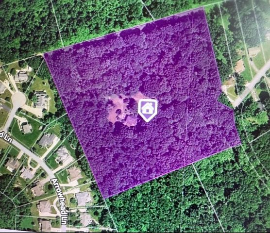 21 W Hillcrest Rd, Nottingham, PA 15330