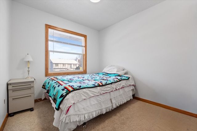 3244 SE 20th Street, Des Moines, IA 50320