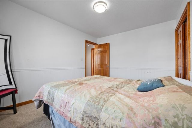 3244 SE 20th Street, Des Moines, IA 50320