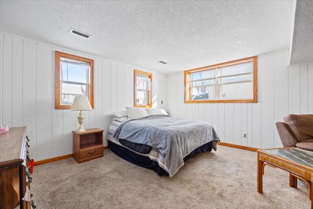 3244 SE 20th Street, Des Moines, IA 50320