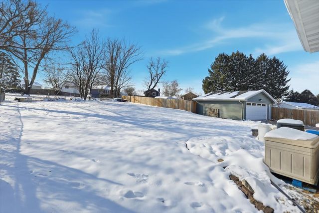 3244 SE 20th Street, Des Moines, IA 50320