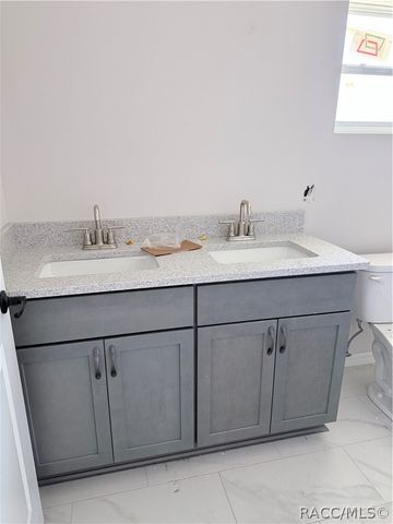 54 Juniper Trail Loop, Ocala, FL 34480