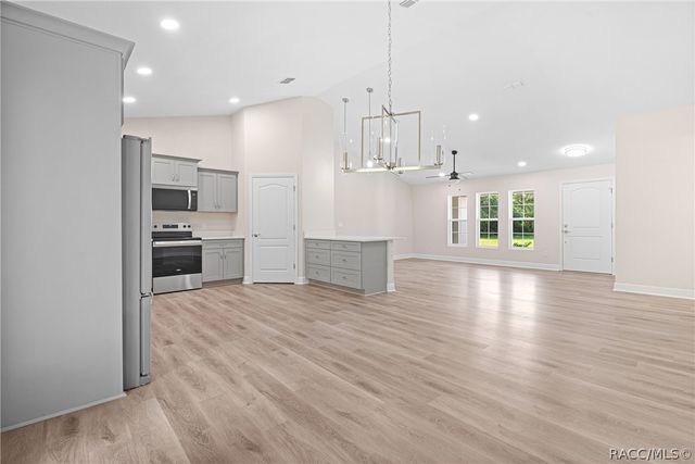 54 Juniper Trail Loop, Ocala, FL 34480