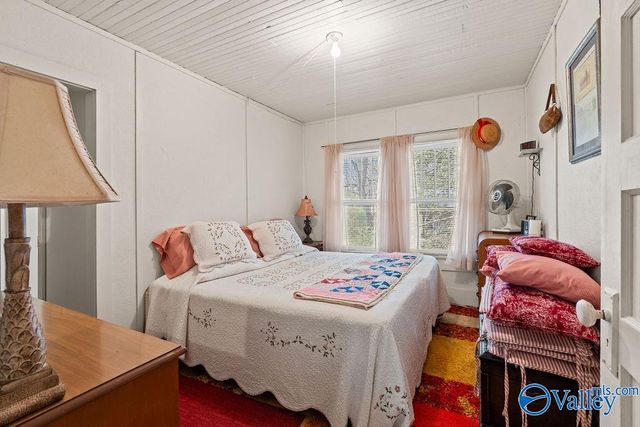 5461 State Highway 117, Mentone, AL 35984