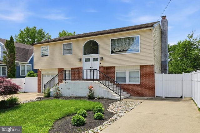 1316 BROWN AVE, Bensalem, PA 19020