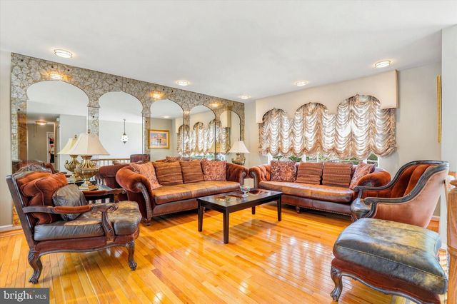 1316 BROWN AVE, Bensalem, PA 19020
