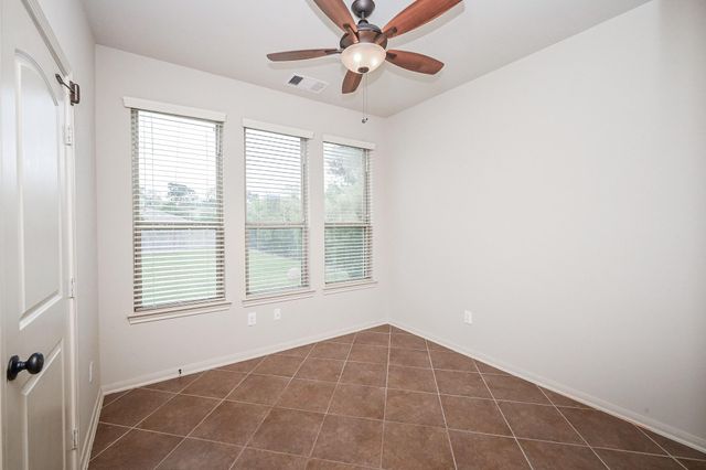 19 Sandwell Place, Spring, TX 77389