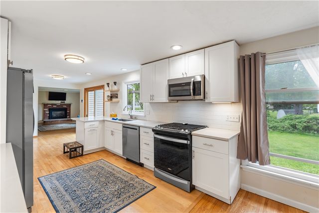 20 Paddington Drive, Gates, NY 14624