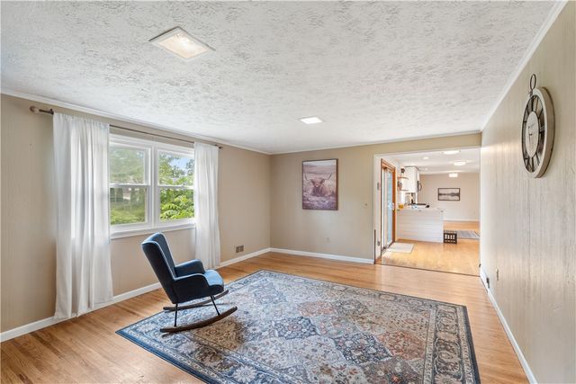 20 Paddington Drive, Gates, NY 14624