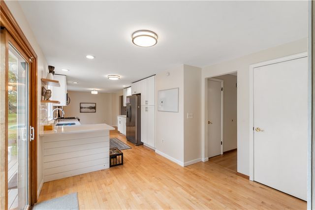 20 Paddington Drive, Gates, NY 14624