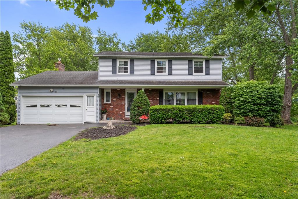 20 Paddington Drive, Gates, NY 14624