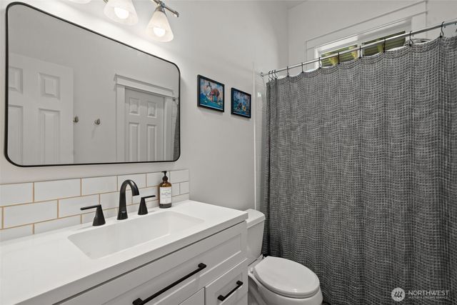 3670 Sulphur Springs Lane, Bremerton, WA 98310