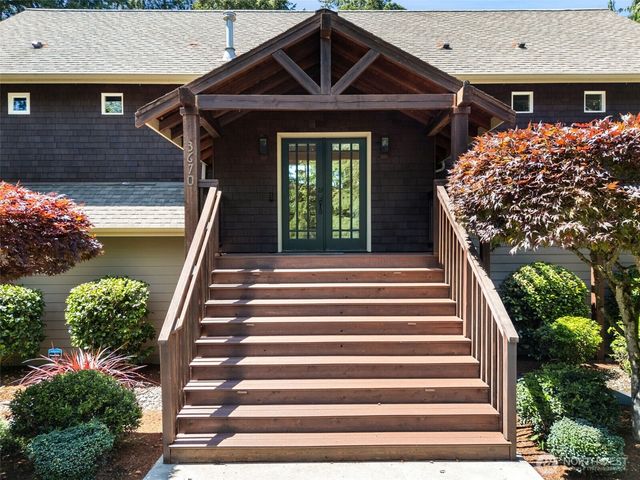 3670 Sulphur Springs Lane, Bremerton, WA 98310