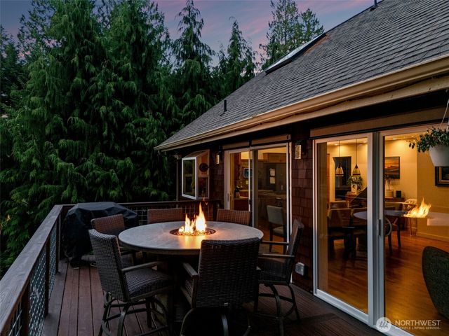 3670 Sulphur Springs Lane, Bremerton, WA 98310