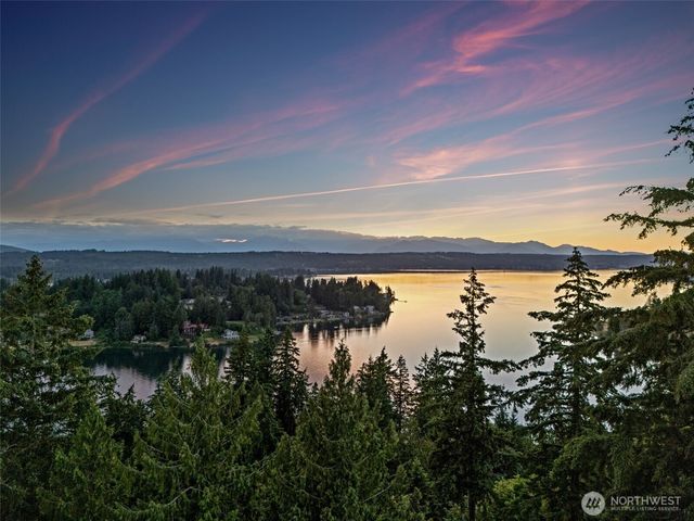 3670 Sulphur Springs Lane, Bremerton, WA 98310