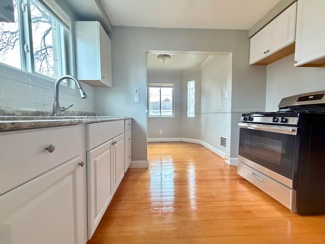 4605 Devonshire Road, Detroit, MI 48224