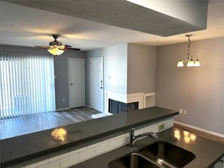 18617 Egret Bay Boulevard 504, Webster, TX 77058