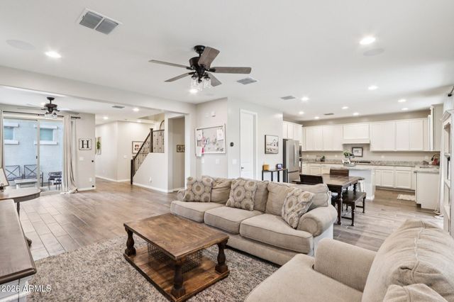 2041 E WISTERIA Drive, Chandler, AZ 85286